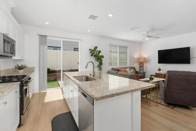32795 Manhattan Ave, Winchester, CA 92596