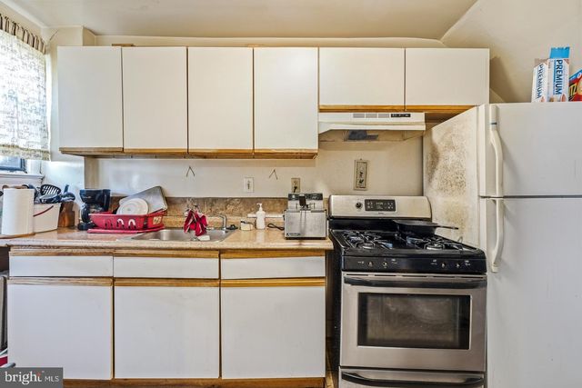 4936 EAST CAPITOL ST NE, Washington, DC 20019