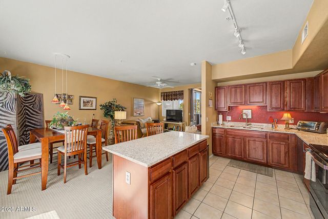 18250 N CAVE CREEK Road 151, Phoenix, AZ 85032