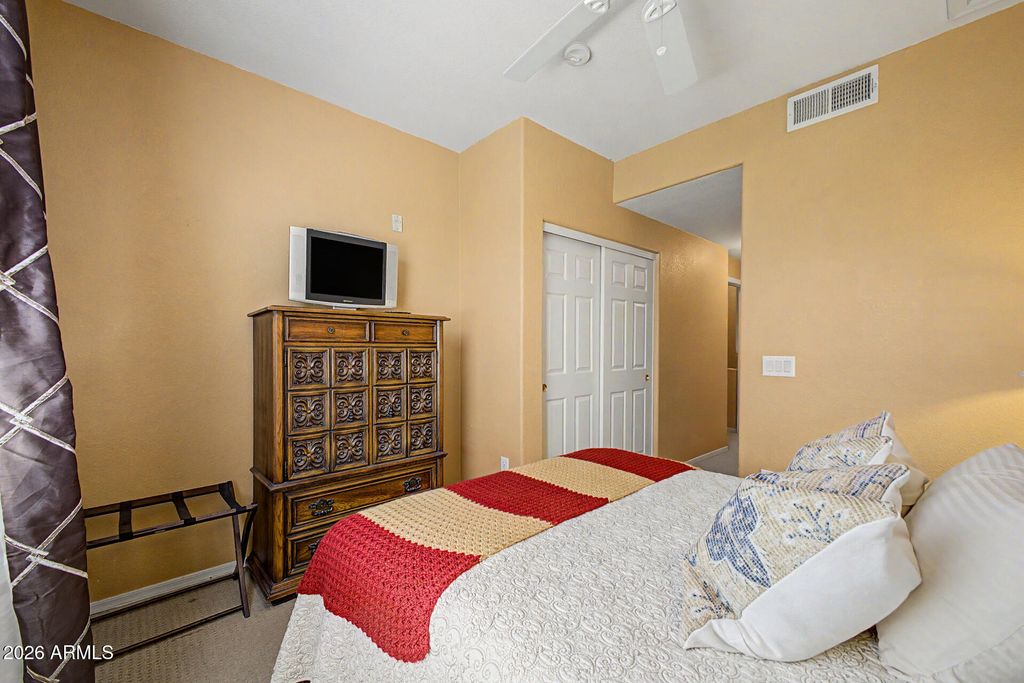 Image 20 of property listing at 18250 N CAVE CREEK Road 151, Phoenix, AZ 85032
