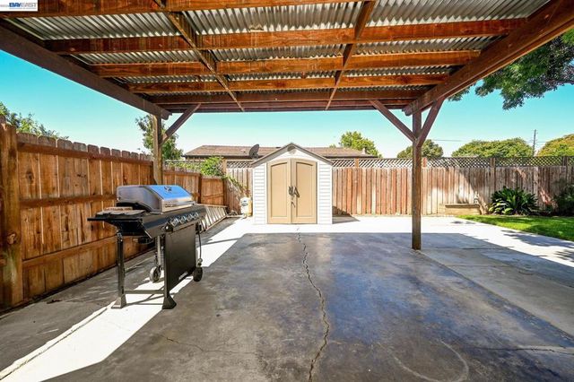 16023 Via Granada, San Lorenzo, CA 94580