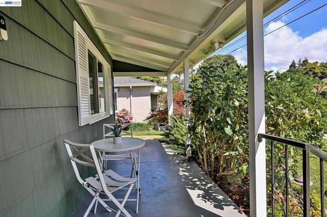 16023 Via Granada, San Lorenzo, CA 94580