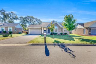 1917 Susan Rd, Columbia, TN 38401