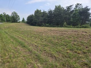 5 Harborview LN, Waverly, TN 37185
