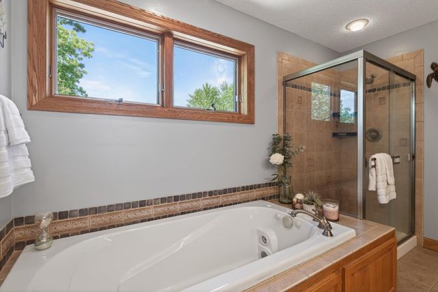 17773 Ketchikan Court, Lakeville, MN 55044