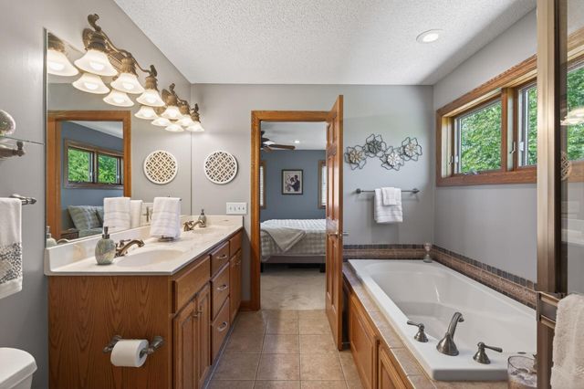 17773 Ketchikan Court, Lakeville, MN 55044