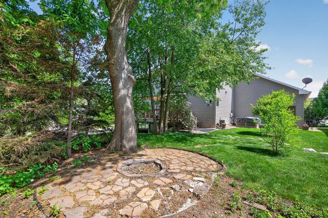 17773 Ketchikan Court, Lakeville, MN 55044