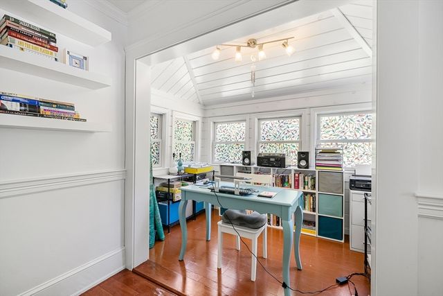 48 Valley Road, Lexington, MA 02421