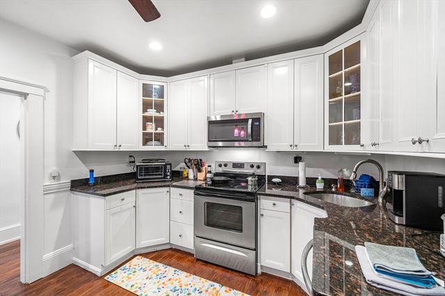 48 Valley Road, Lexington, MA 02421