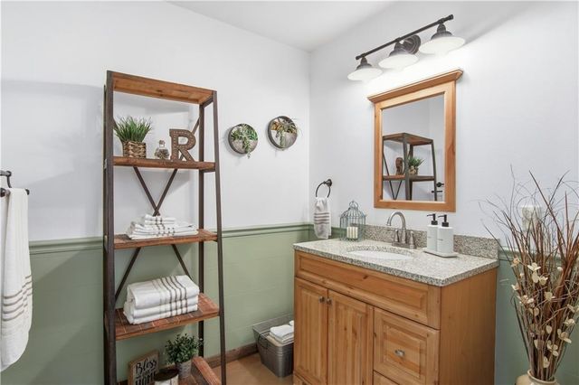 908 Mooring Line Drive, Chippewa Falls, WI 54729