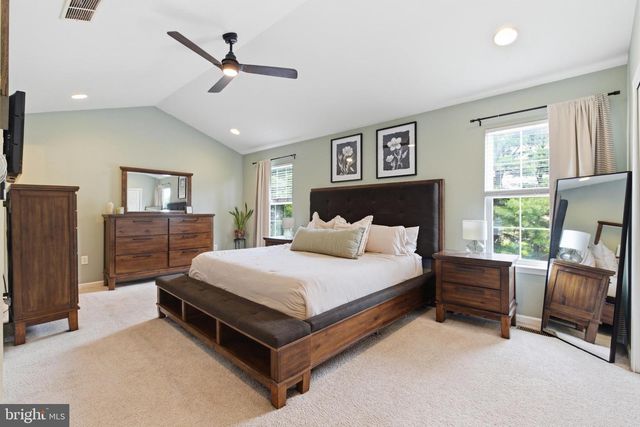 527 MUSKET CT, Collegeville, PA 19426