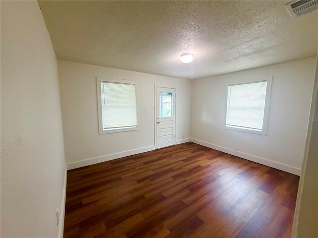 1502 W GRACE STREET, Tampa, FL 33607