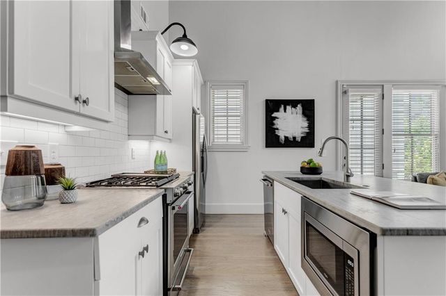 528 Bismark Road NE, Atlanta, GA 30324