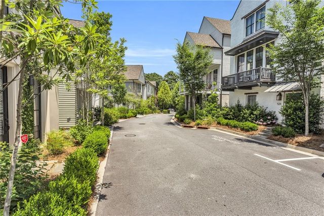 528 Bismark Road NE, Atlanta, GA 30324