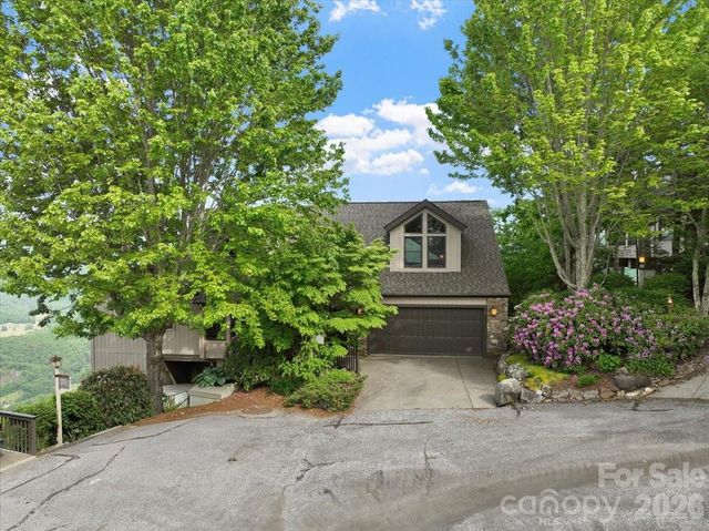 373 Rhododendron Lane, Burnsville, NC 28714