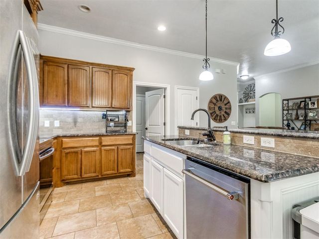 2921 San Juan Trail, Moore, OK 73160