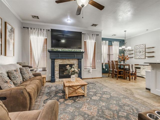 2921 San Juan Trail, Moore, OK 73160