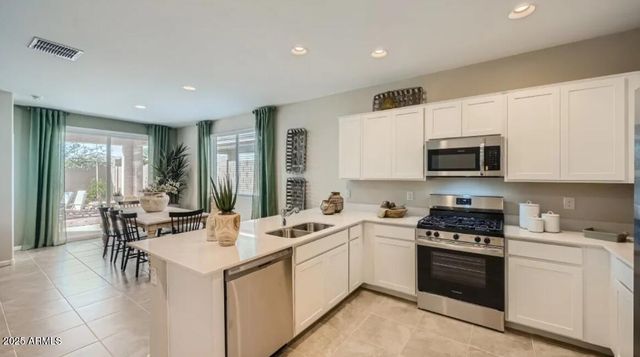 25435 N 173RD Avenue, Surprise, AZ 85387