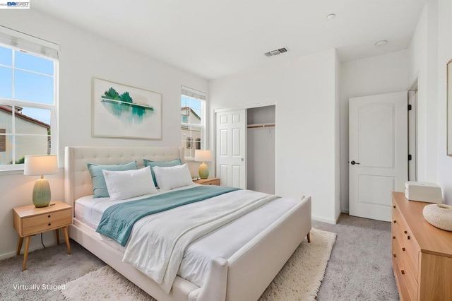 1121 Andreas Ln, Tracy, CA 95376