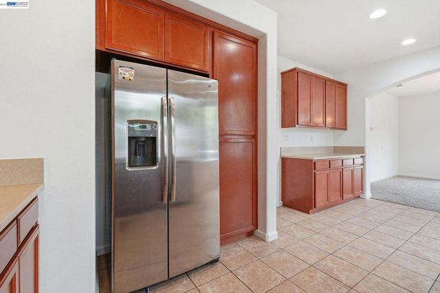 1121 Andreas Ln, Tracy, CA 95376