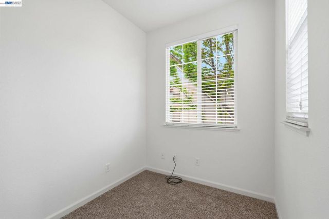 1121 Andreas Ln, Tracy, CA 95376