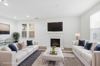 1121 Andreas Ln, Tracy, CA 95376