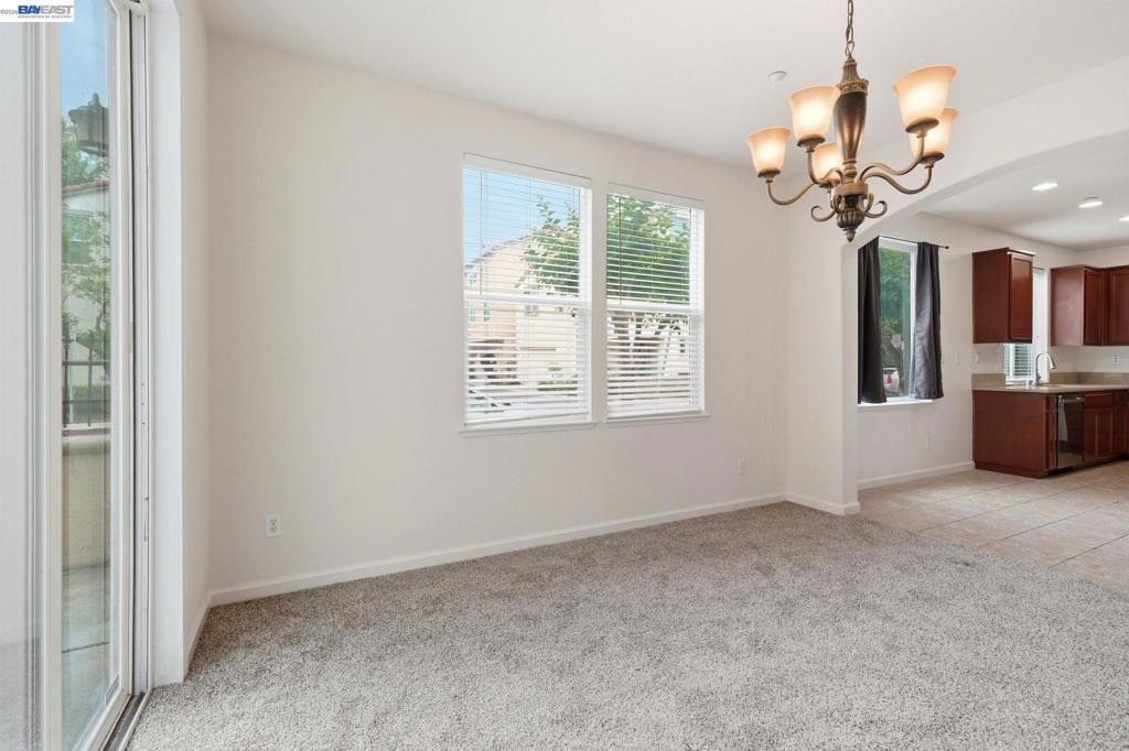 Image 26 of property listing at 1121 Andreas Ln, Tracy, CA 95376