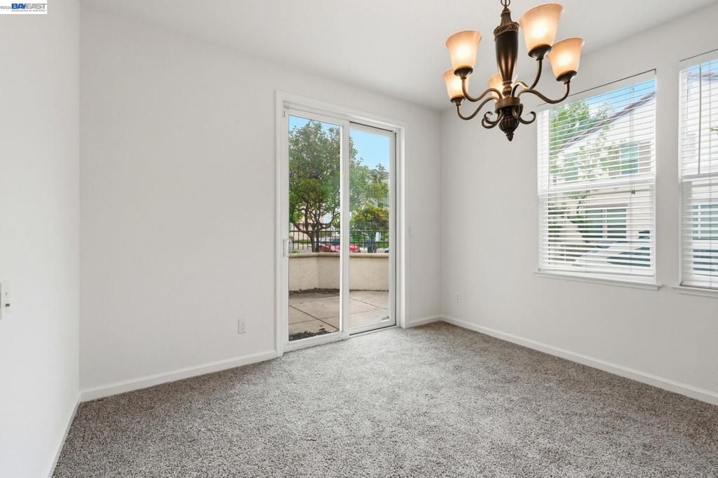 Image 32 of property listing at 1121 Andreas Ln, Tracy, CA 95376