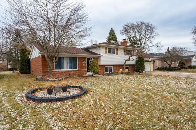 37578 Ladue Street, Clinton Twp, MI 48036