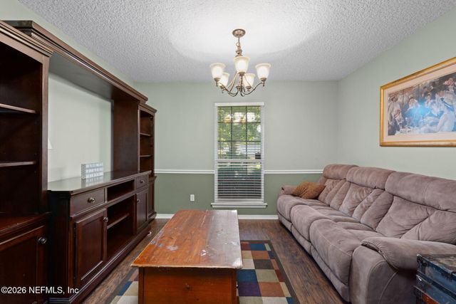 1277 MCGIRTS CREEK Drive E, Jacksonville, FL 32221