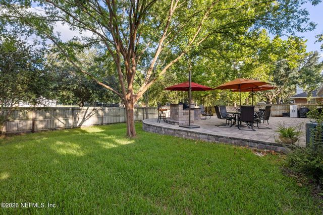 1277 MCGIRTS CREEK Drive E, Jacksonville, FL 32221