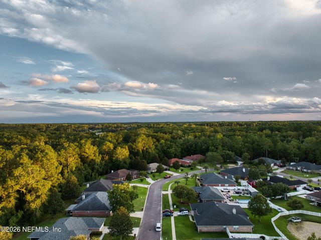 1277 MCGIRTS CREEK Drive E, Jacksonville, FL 32221