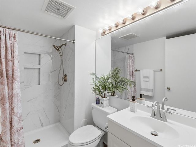 92-1031 Alaa Street 17103, Kapolei, HI 96707