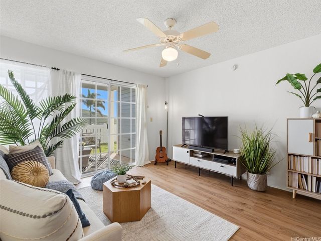 92-1031 Alaa Street 17103, Kapolei, HI 96707