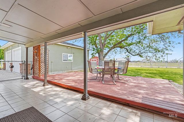 1703 Primrose Dr., Nampa, ID 83686