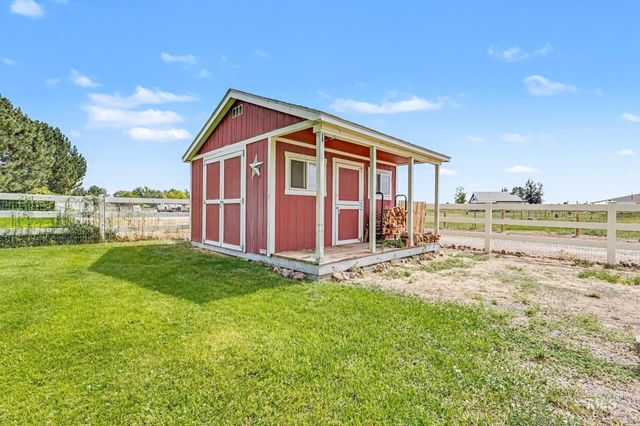 1703 Primrose Dr., Nampa, ID 83686