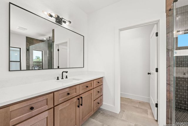 115 Dowdy, San Antonio, TX 78204