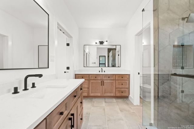 115 Dowdy, San Antonio, TX 78204