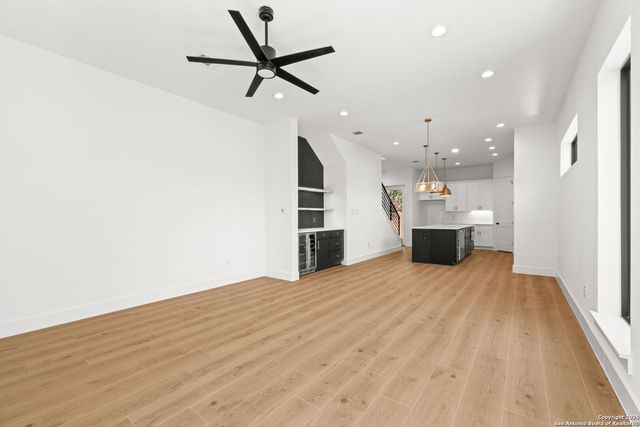 115 Dowdy, San Antonio, TX 78204