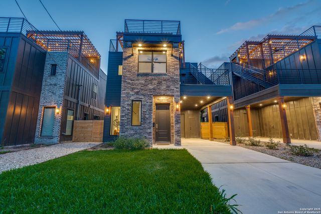 115 Dowdy, San Antonio, TX 78204