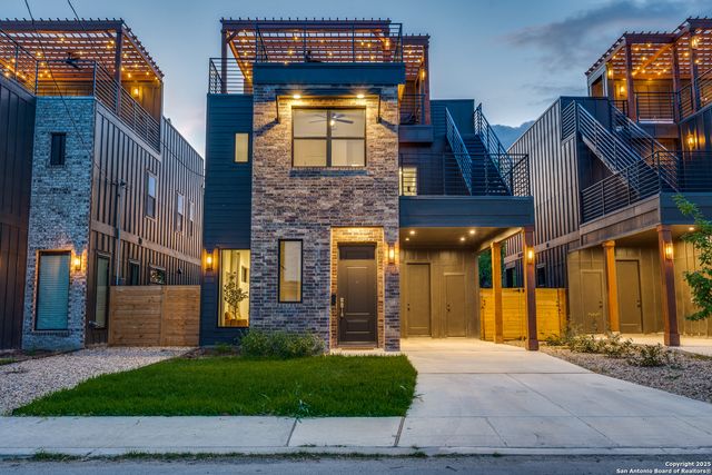 115 Dowdy, San Antonio, TX 78204