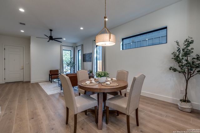 115 Dowdy, San Antonio, TX 78204