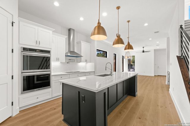 115 Dowdy, San Antonio, TX 78204