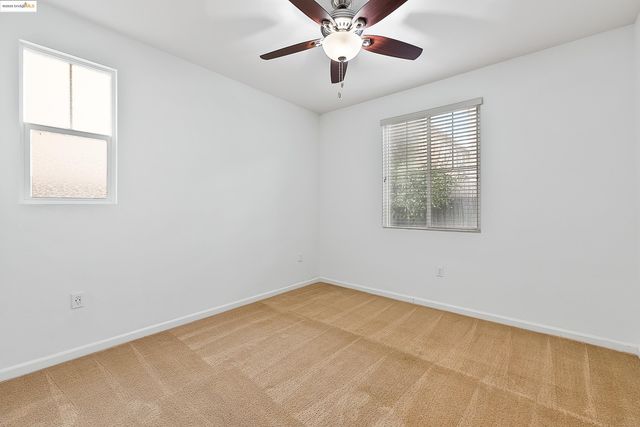 322 Pacifica Dr, Brentwood, CA 94513