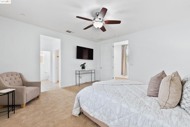 322 Pacifica Dr, Brentwood, CA 94513