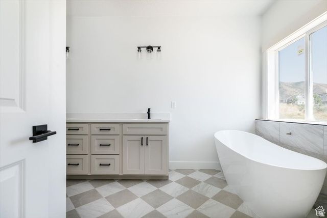 124 N 1140 E, Hyde Park, UT 84318