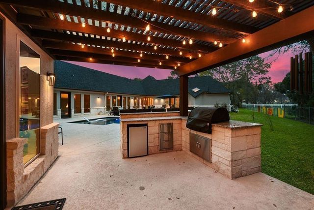 2911 S Saddlebrook Lane, Katy, TX 77494