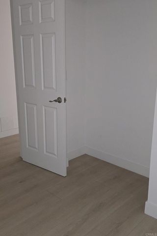 144 S Kenmore Avenue, Los Angeles, CA 90004