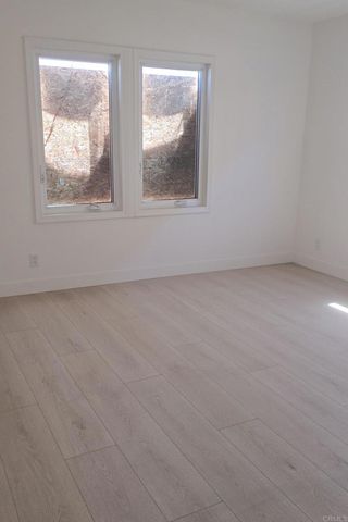 144 S Kenmore Avenue, Los Angeles, CA 90004
