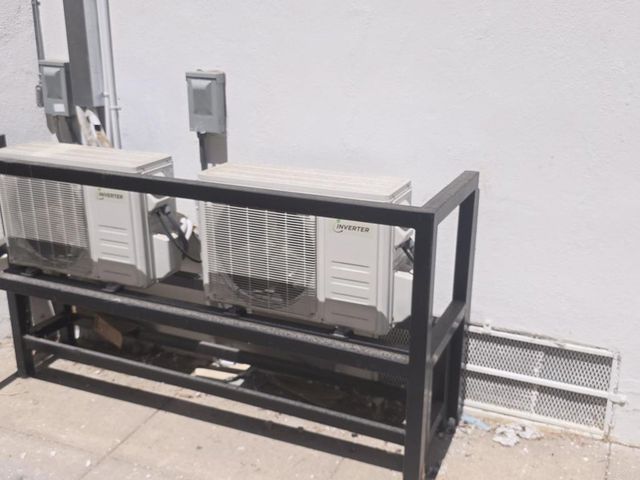 144 S Kenmore Avenue, Los Angeles, CA 90004